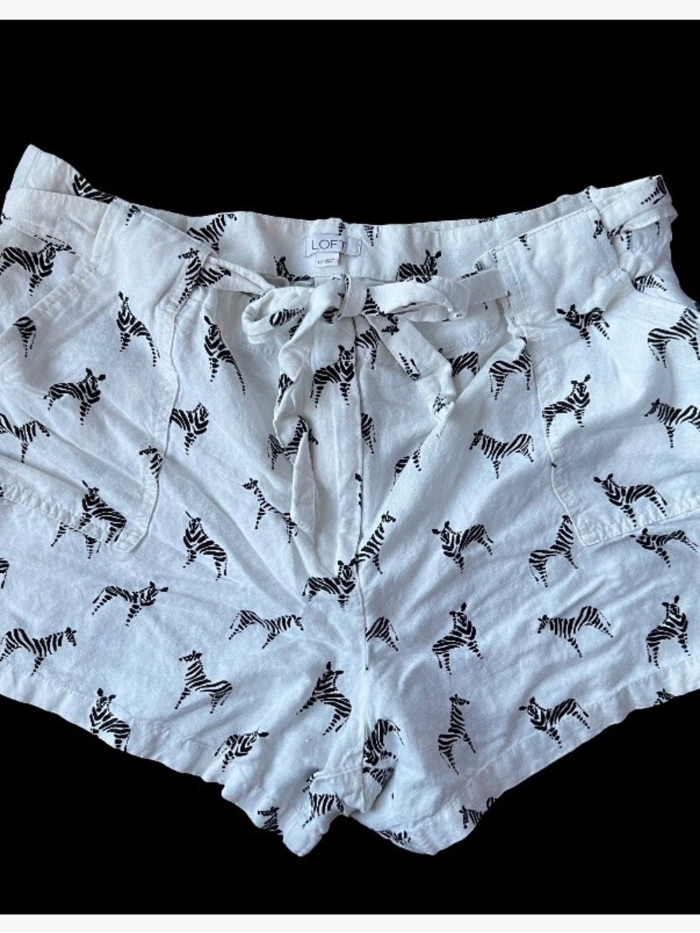 Ann Taylor “Loft” White Linen Blend Belted Zebra Shorts size 14!